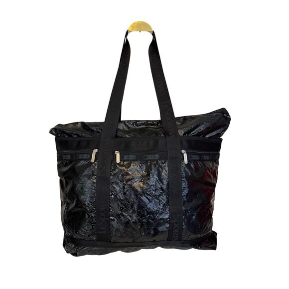 LeSportsac Shoulder Travel Tote Bag Black Large Coated Weekender Gym Patent Look - Picture 1 of 11